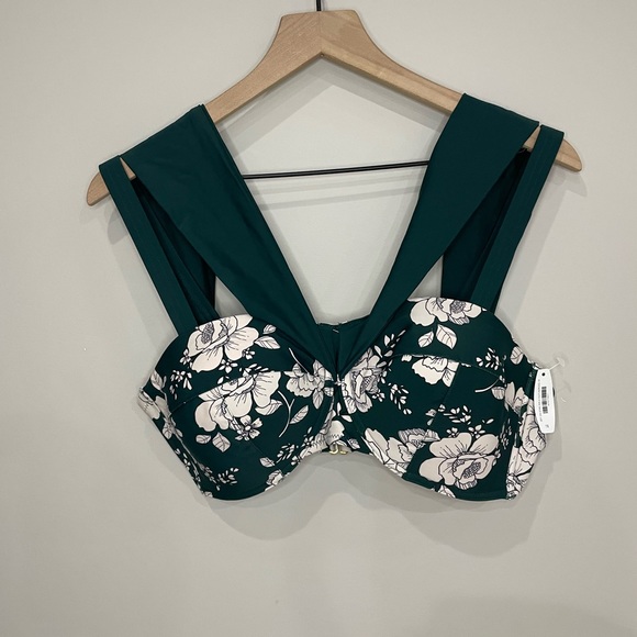 Adore Me Other - Adore Me NWT floral bikini top